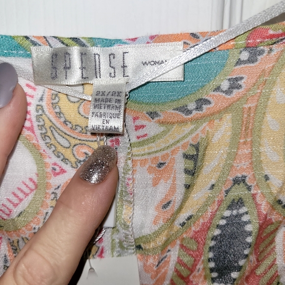 Blouse - Picture 2 of 3